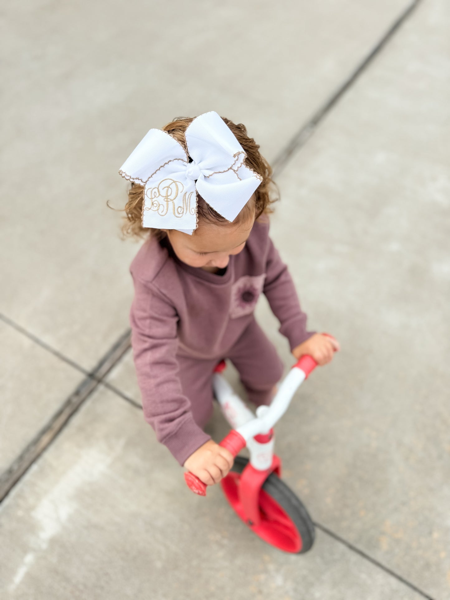 Camel Moonstitch Bow
