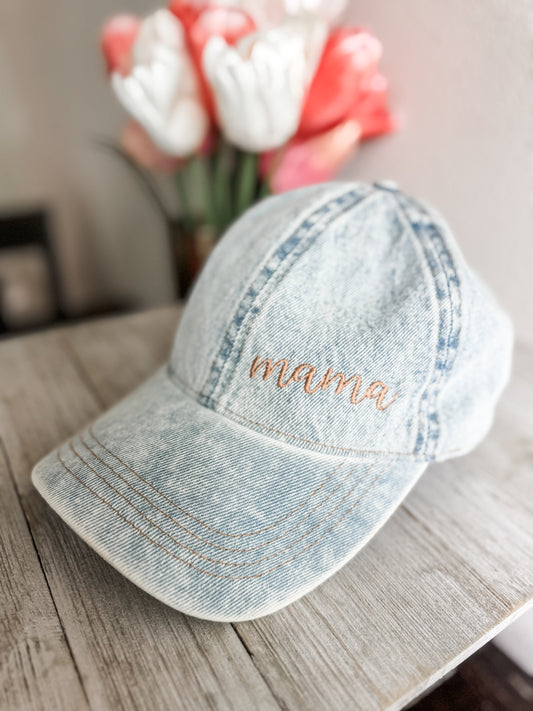 Mama hat